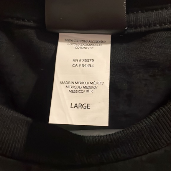 brand is santa cruz, size is large, never worn - Picture 3 of 3